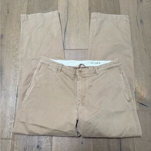 J Crew Men's Broken In Regular Fit Dark Tan Chinos in Size 34W 32L.